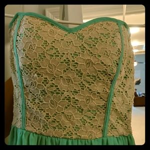 Sweetheart top ivory lace bodice